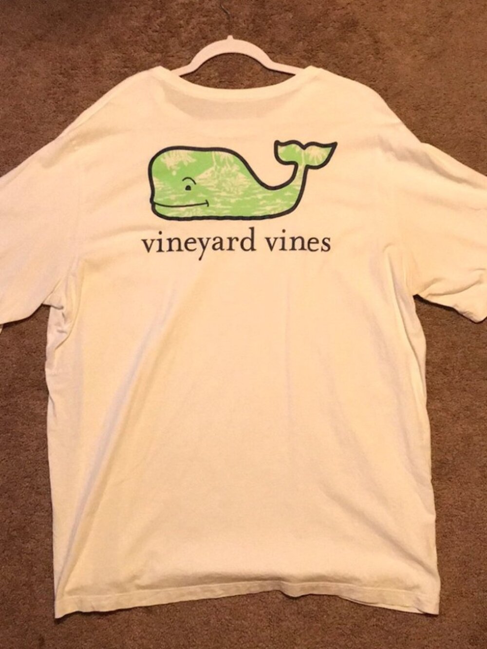 Vineyard Vines T-shirt